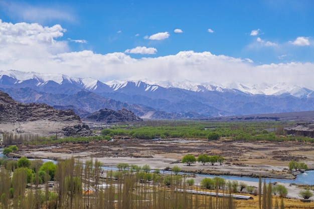 Auf der Straße in Leh