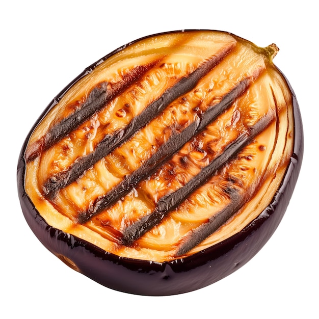 Auf einem weißen oder durchsichtigen Hintergrund isolierte gegrillte Auberginescheibe, gegrilltes Gemüse in Nahaufnahme