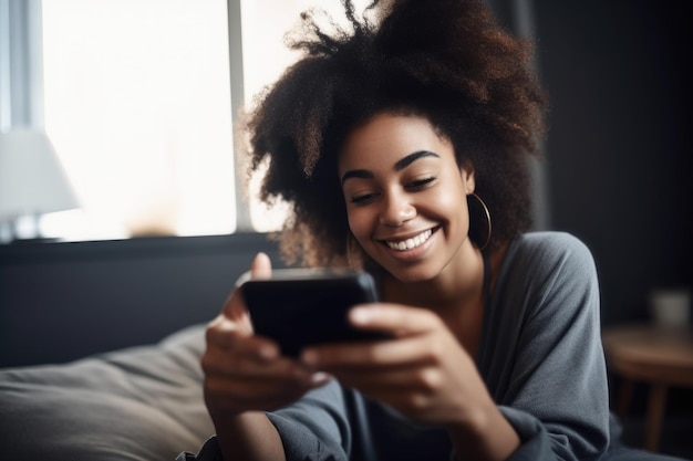 Aufnahme einer jungen Frau, die ihr Smartphone benutzt, während sie sich zu Hause entspannt, erstellt mit generativer KI