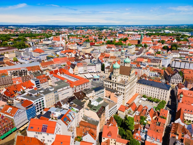 Foto augsburg altstadt panoramablick aus der luft augsburg ist eine stadt in der region schwaben bayern in deutschland