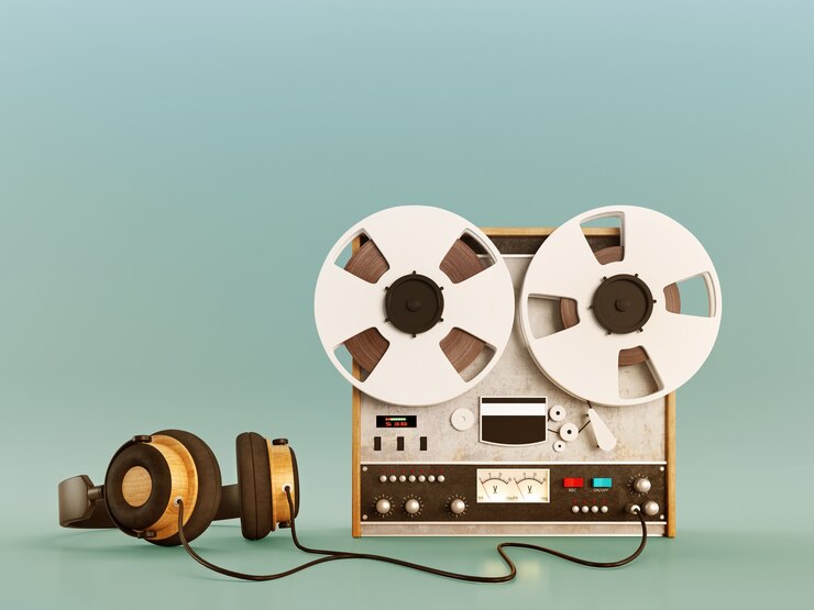 Auriculares y grabadora antigua retro