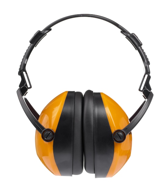 Foto auriculares naranja aislado sobre fondo blanco.