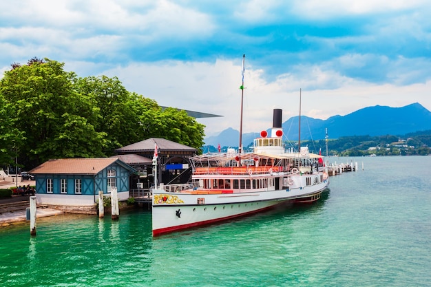 Ausflugsschiff Vierwaldstättersee