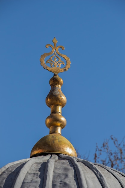 Außenansicht der Kuppel in der osmanischen Architektur