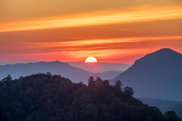 Aussichtspunkt Doi Kiew Lom bei Sonnenuntergang