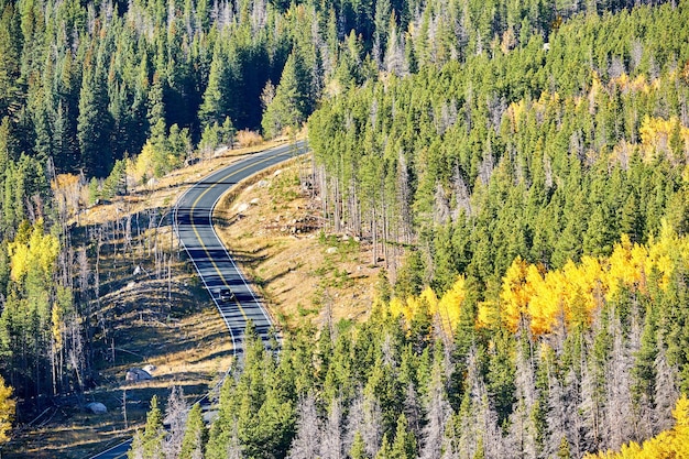 Autobahn im Herbst in Colorado USA