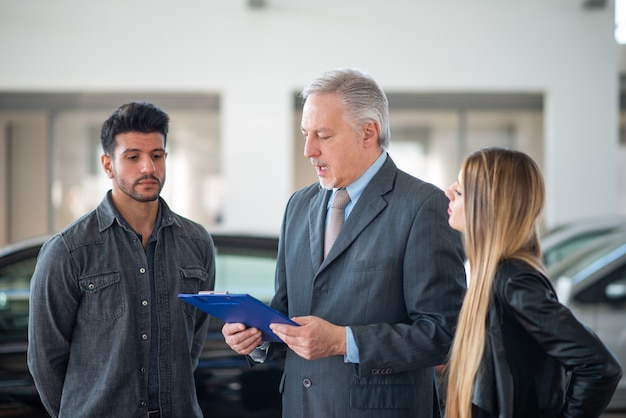 Autohändler neues Autokonzept