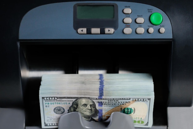 Foto automatischer mechanismus für geldzählgeräte für bankfinanzgeschäfte für papiergeld