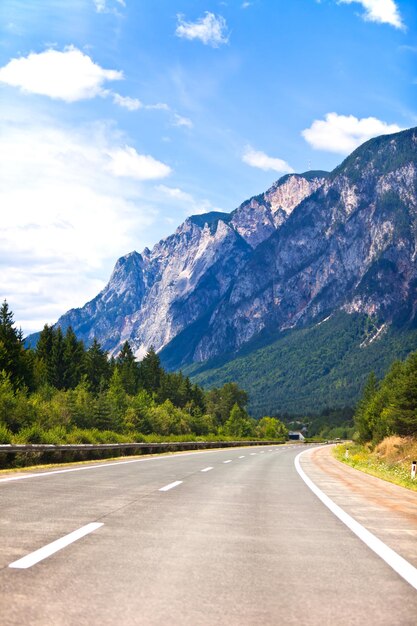 autopista en los Alpes austriacos