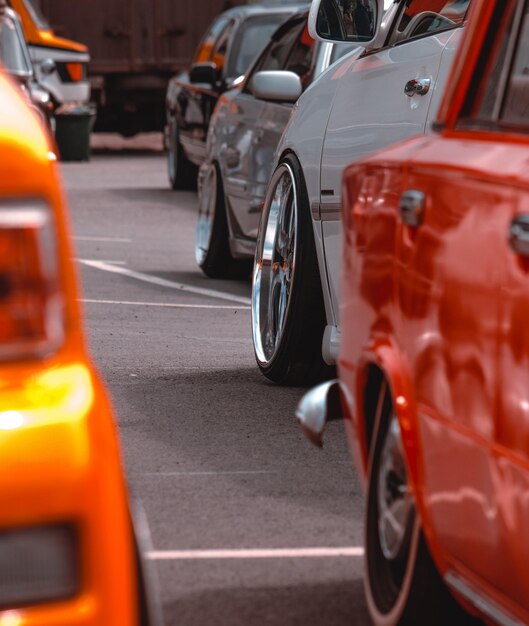 Foto autos auf der straße