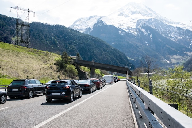 Autos bleiben in der Schweiz unterwegs.