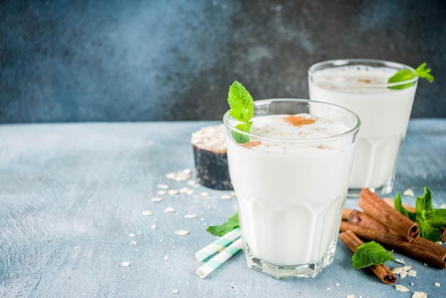 Avena Colombiana, bebida de avena colombiana con canela y menta