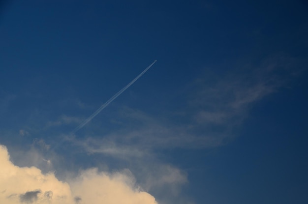 avión desde la nube