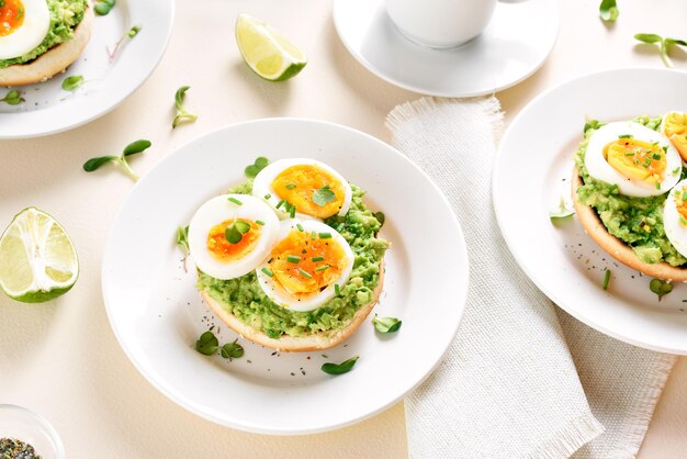 Avocado-Ei-Sandwiches