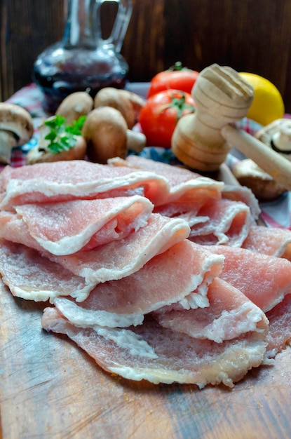 Aw trozos de carne para cocinar chuletas