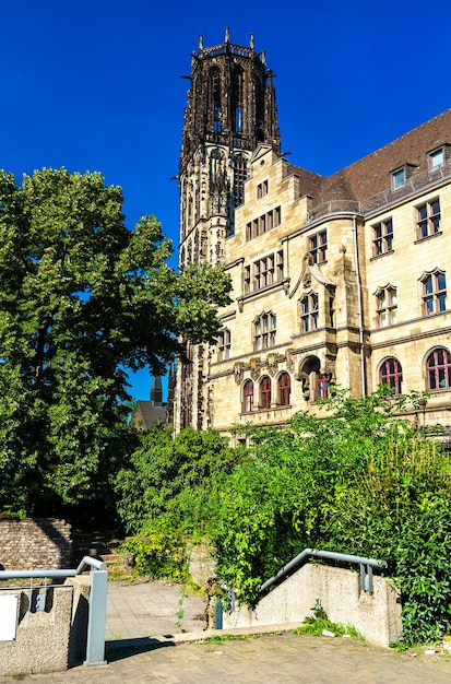 Ayuntamiento de Duisburg en Renania del Norte Alemania