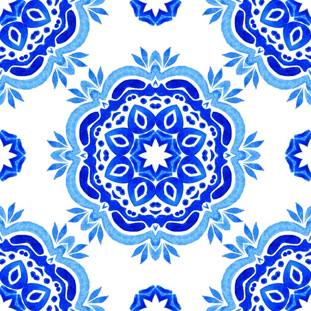 azul e branco abstrato desenhado à mão azulejo sem costura ornamentais aquarela mandala