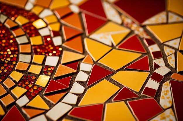 Azulejo de mosaico piso color amarillo rojo IA generativa