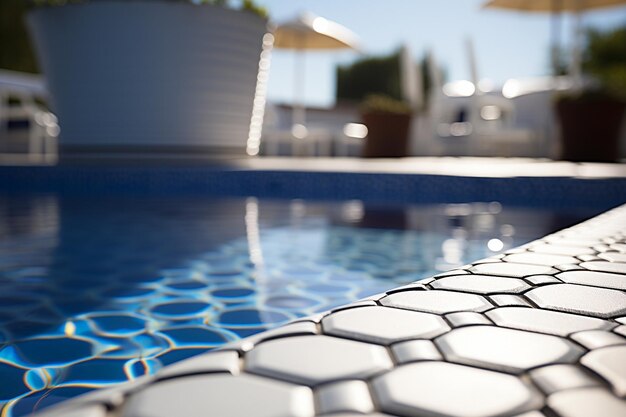 Los azulejos en una piscina