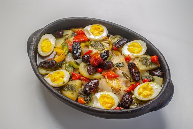 Bacalhau à Gomes de Sá, uno de los platos más famosos de la cocina portuguesa