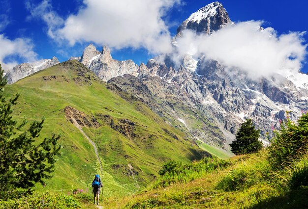 Backpacker in den Bergen