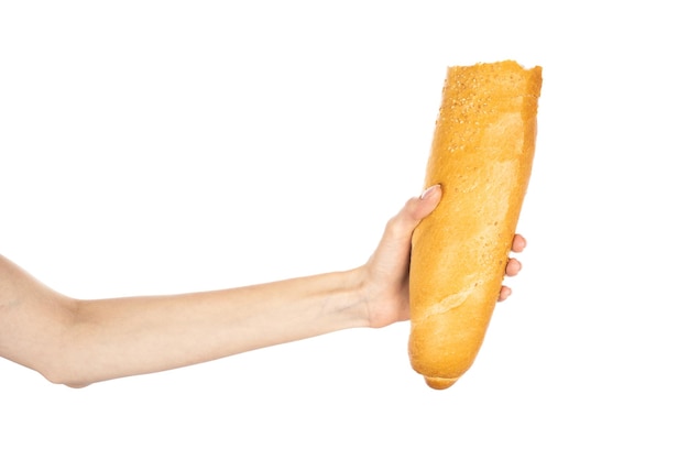 Baguete de pão francês na mão isolada no fundo branco
