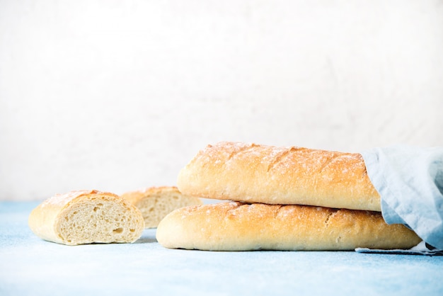 Baguette casera francesa, comida sencilla