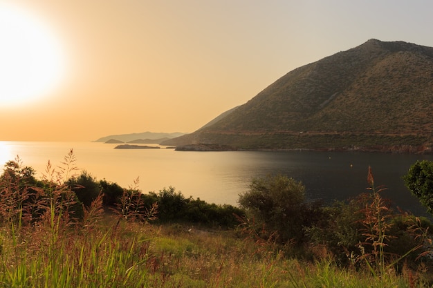 Baía da Grécia ao pôr do sol