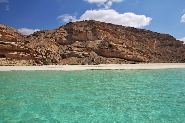 Baía de Shuab na ilha de Socotra, Oceano Índico, Iêmen