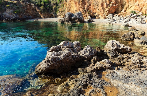 Baía do mar em Zingaro Park Sicília Itália