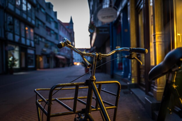 Baker bicicleta no centro histórico