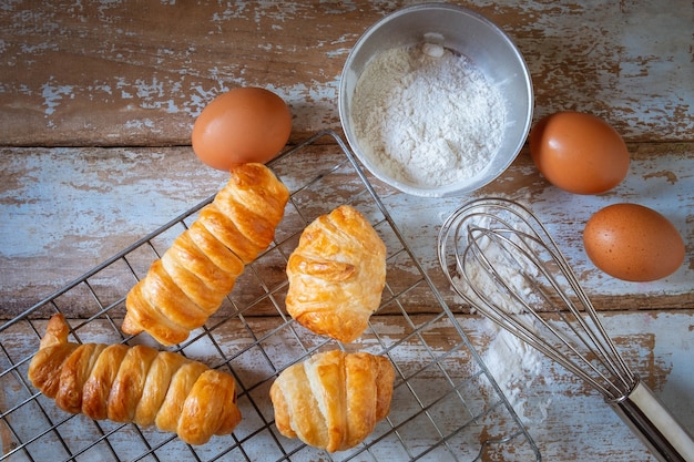 Baker cozinhar pão.