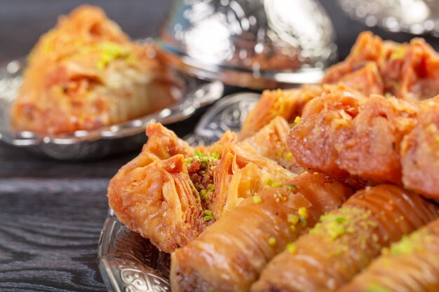 Baklava casera con nueces y jarabe de miel