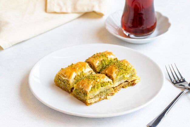 Foto baklava türkische süße pistazien-baklava