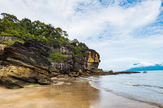 Bako Nationalpark Meer Sandstrand in Kuching Sarawak Malaysia