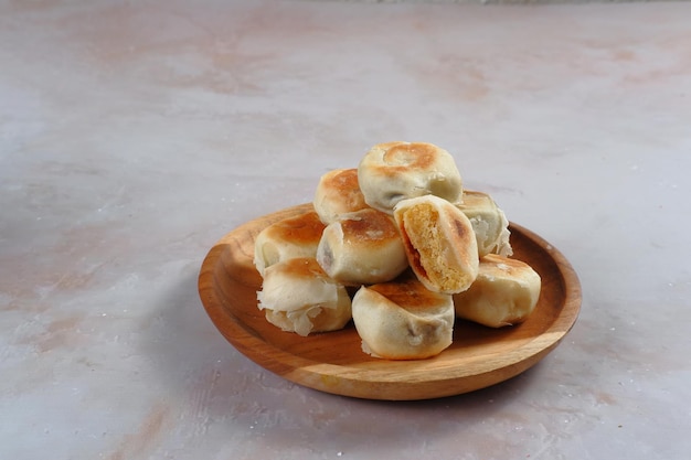 Bakpia pathok, iguaria de comida tradicional chinesa indonésia, bolo tradicional indonésio com chinês