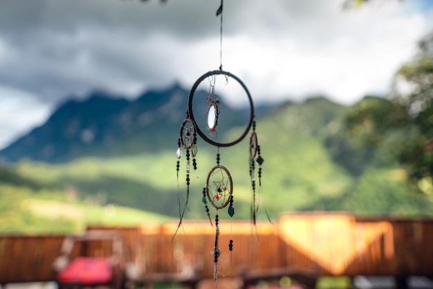 Foto balkon der gastfamilie und bergblick