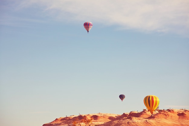 Ballon am blauen Himmel