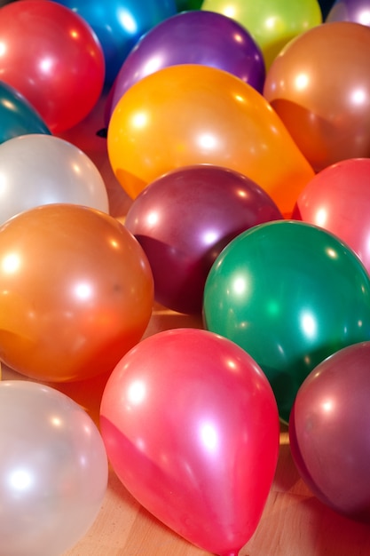 Balões coloridos em uma festa