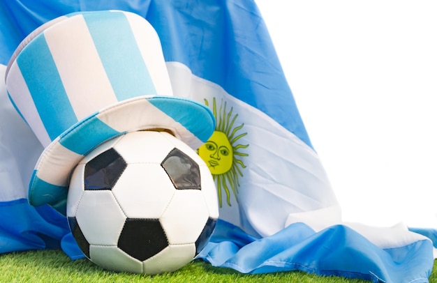 Balón de fútbol con la bandera argentina