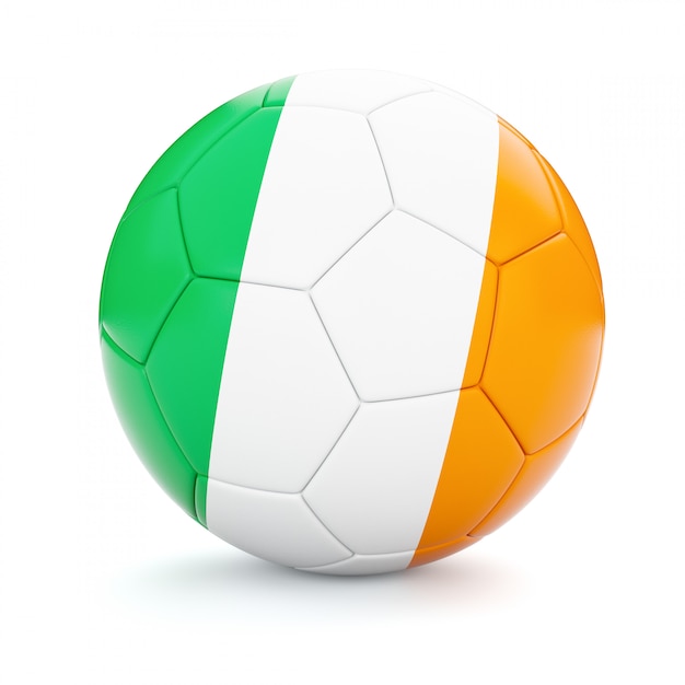 Balón de fútbol con la bandera de Irlanda