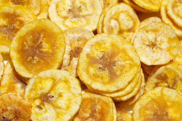 Banane gefüllt mit Tamarinde Fruchtsnack
