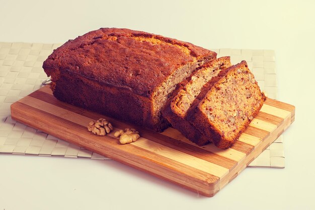 Bananenbrot mit Walnüssen