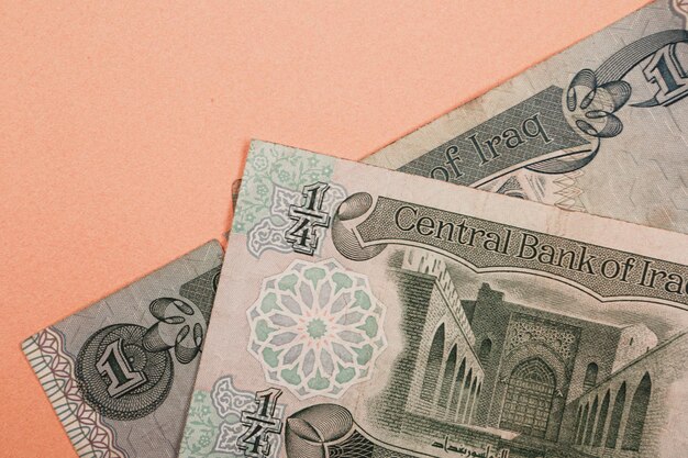 Foto el banco central de irak billete de un dinar
