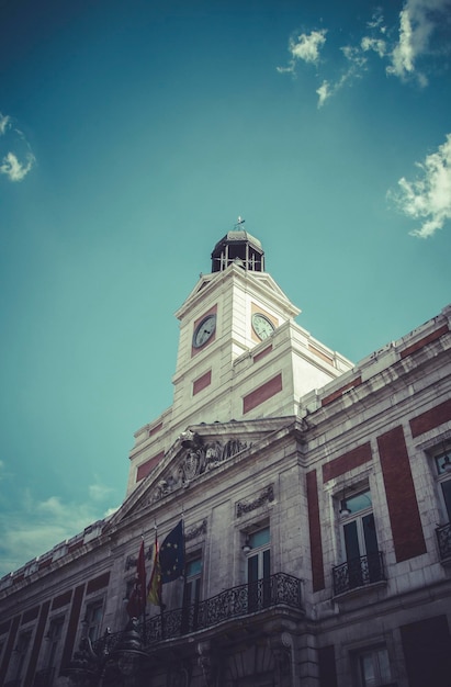 Banco, Imagen de la ciudad de Madrid, su arquitectura característica