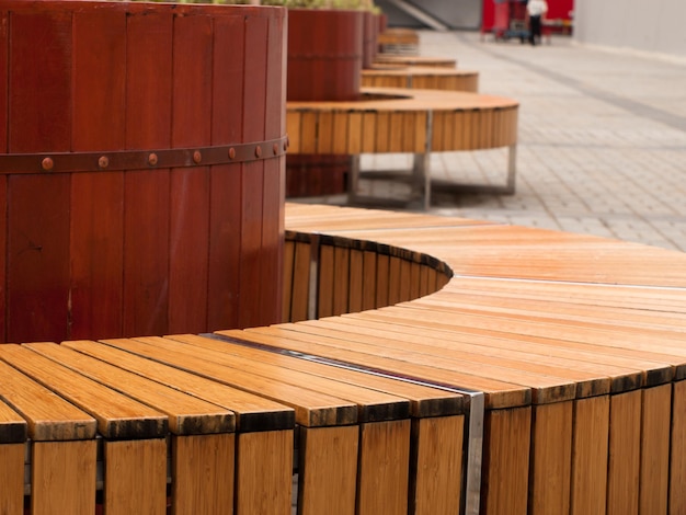 Banco redondo de madera en la EXPO 2010 Shanghai, China.