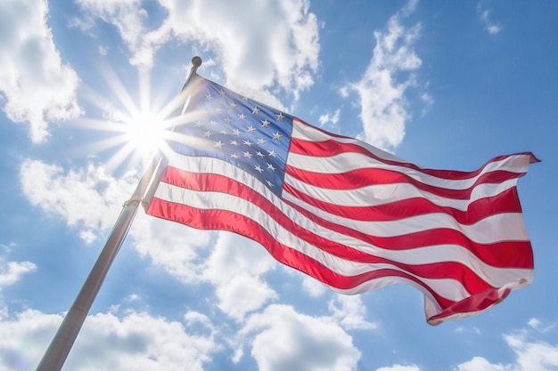 Bandeira americana generativa AI no céu azul