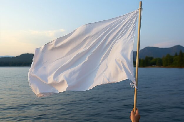 Foto bandeira branca a agitar no vento