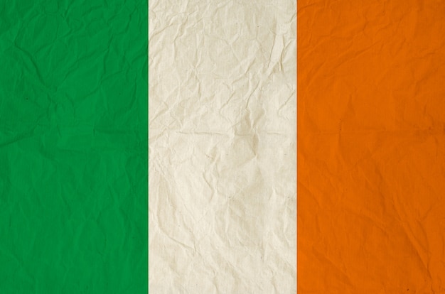 Bandeira da Irlanda com papel antigo vintage