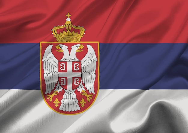 Bandeira da Sérvia a agitar no vento
